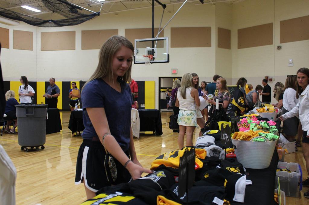 NV welcomes back&nbsp;students